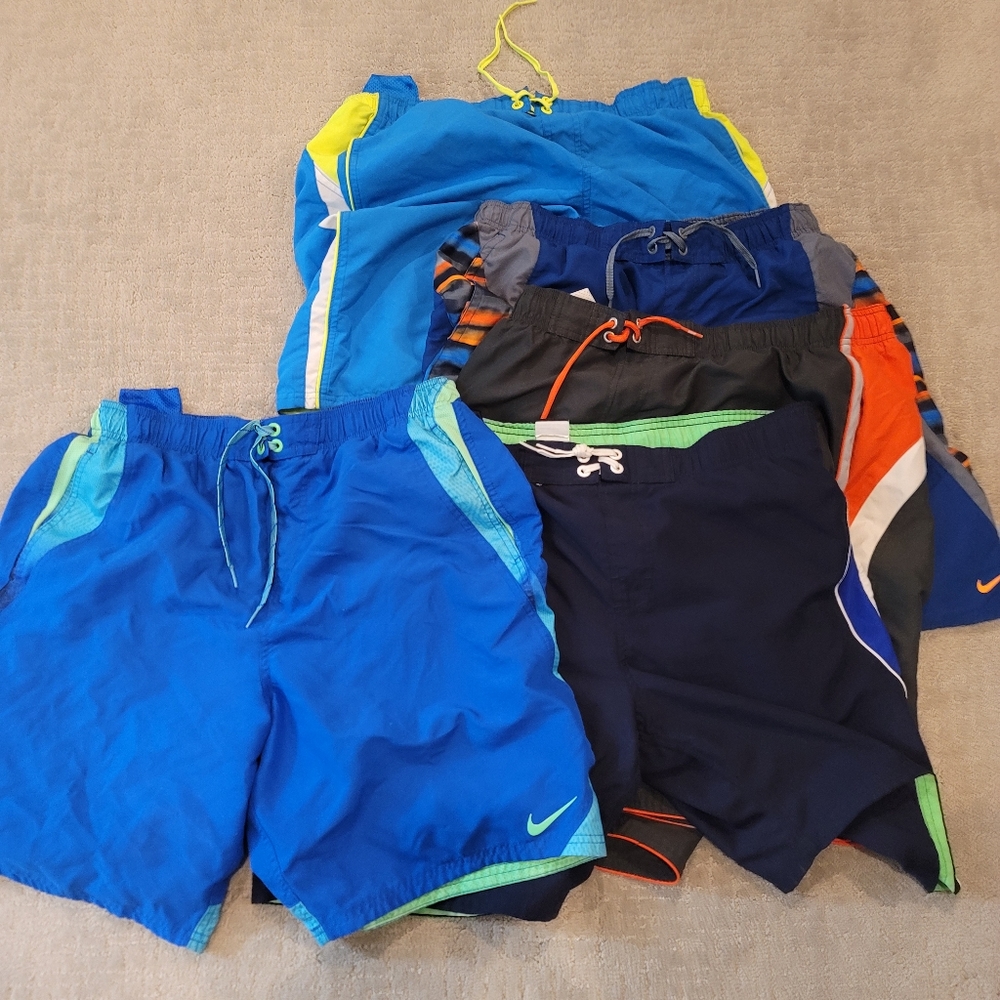 Nike men's bathing suits